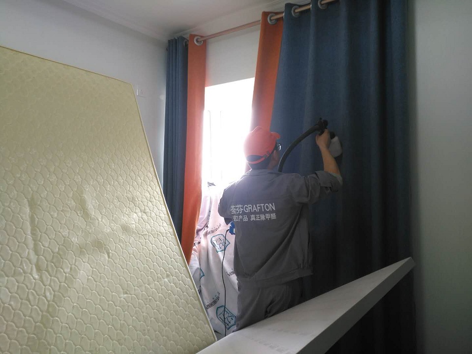 臥室窗簾噴涂全方位施工 臥室窗簾噴涂全方位施工