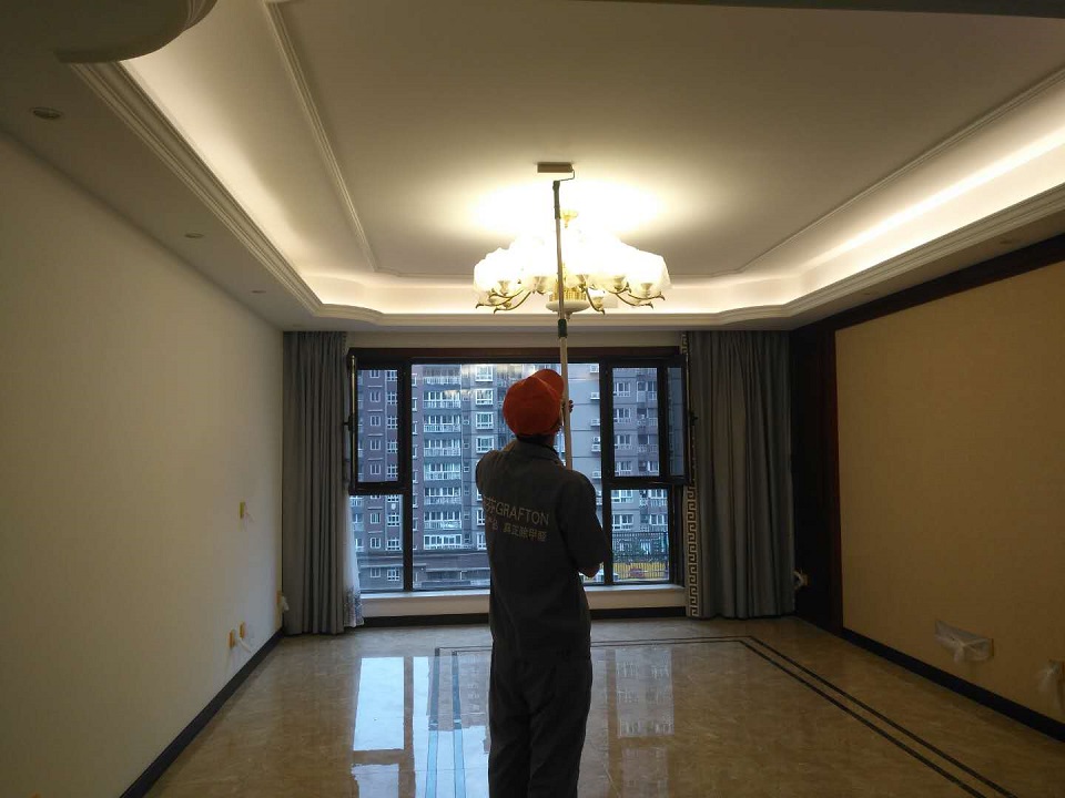 客廳頂面滾筒全方位噴涂施工 客廳頂面滾筒全方位噴涂施工