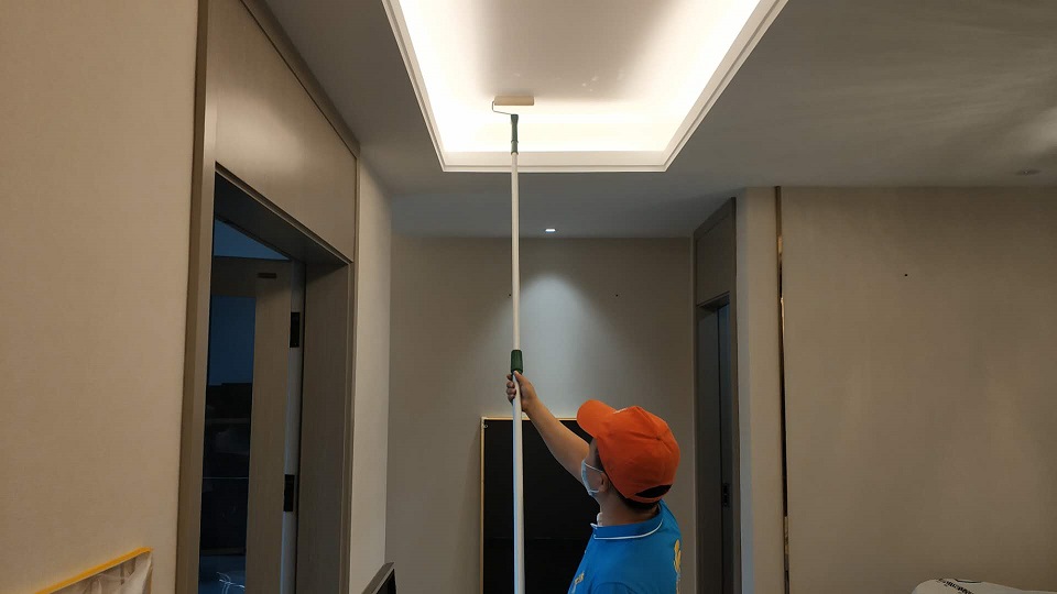 客餐廳過道頂面滾筒全方位施工治理 客餐廳過道頂面滾筒全方位施工治理