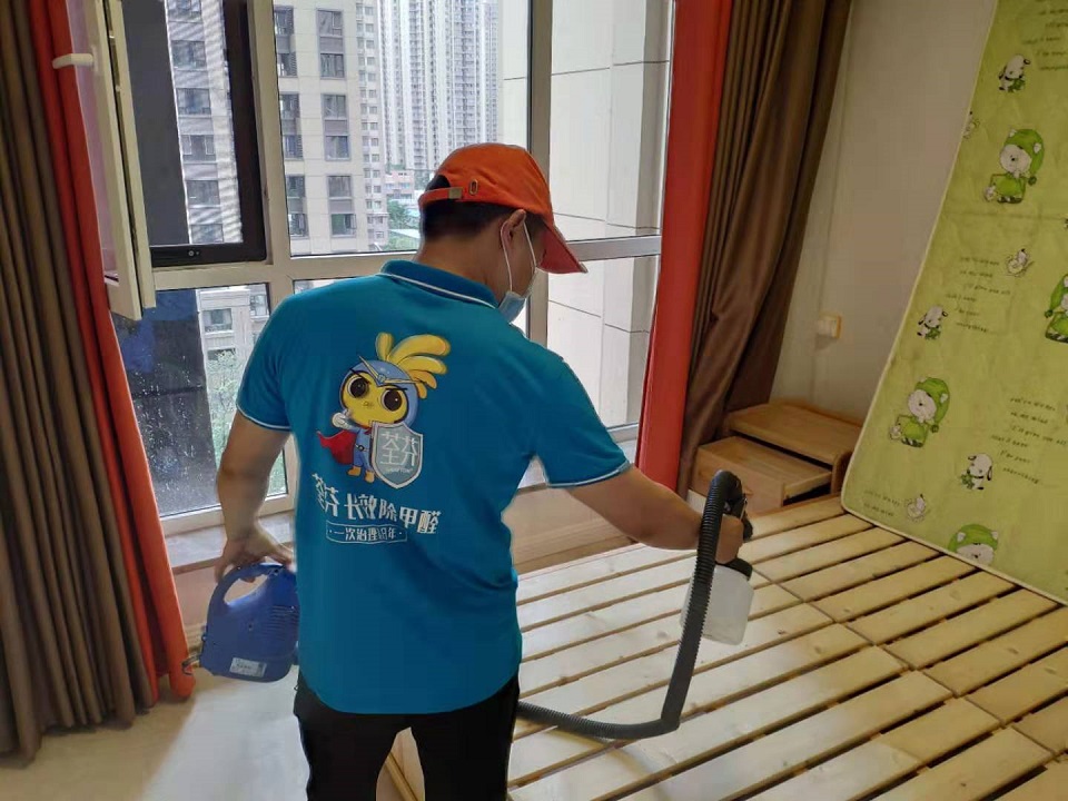 臥室床架全方位噴涂施工 臥室床架全方位噴涂施工