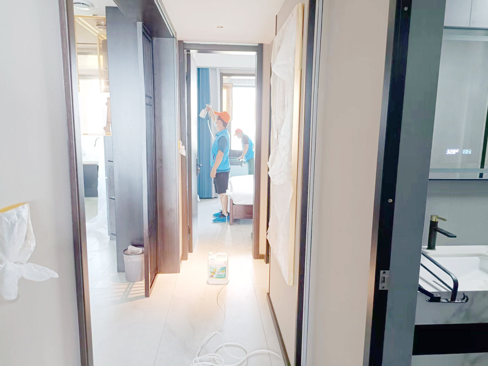 臥室墻面噴槍噴涂治理甲醛 臥室墻面噴槍噴涂治理甲醛